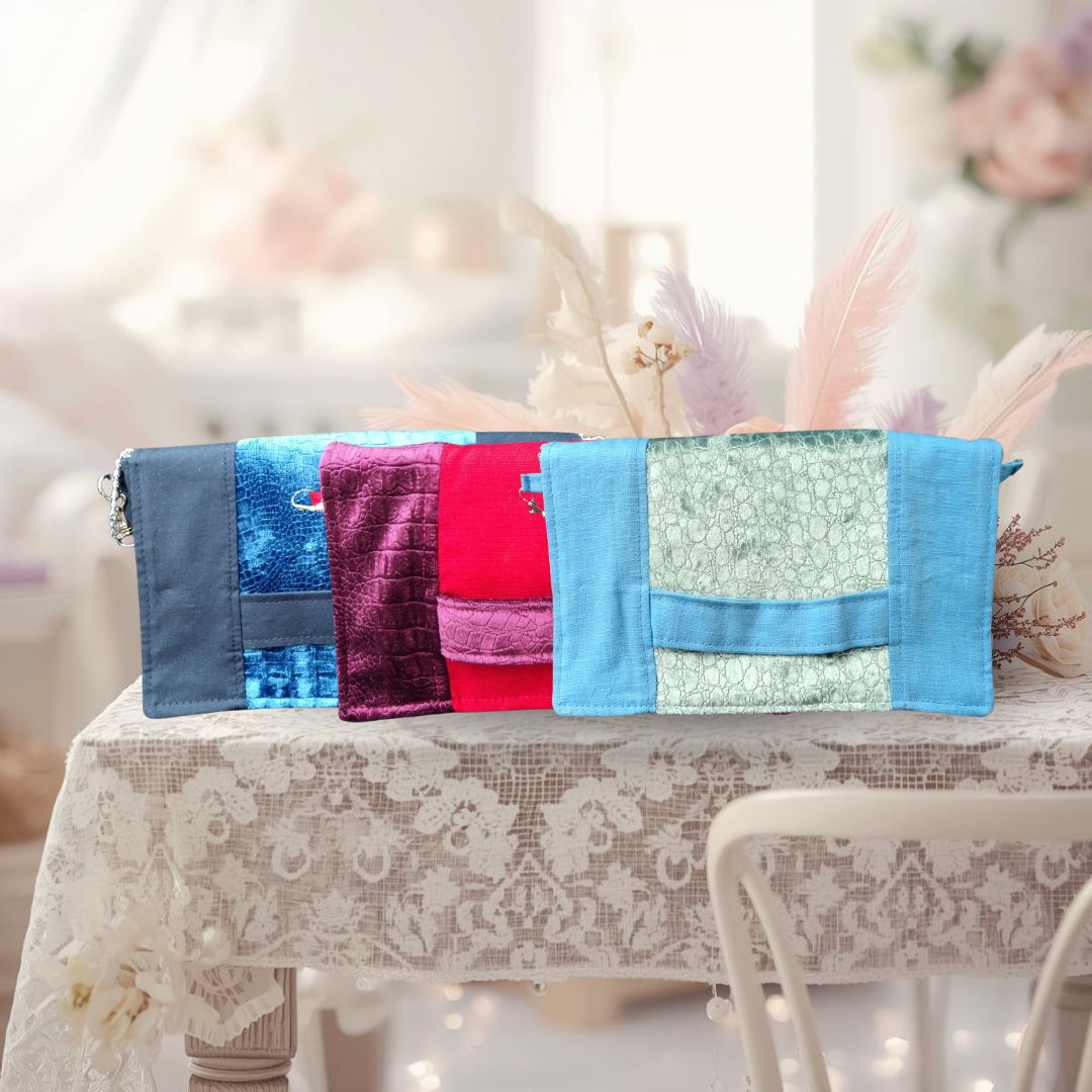 Pochette artisanale Cachôtin • Fait main • Velours & lin Oeko-Tex. Bandoulière amovible. Chic et responsable. 25×16cm. Découvre-la dès maintenant.