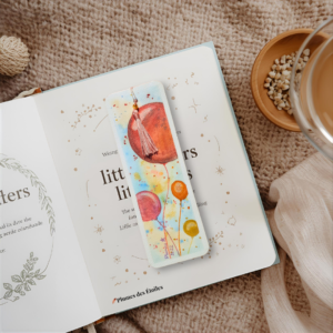 Marque-page aquarelle artisanal – Ballons Festifs peints à la main, pompon rose & perle orange. Papier 300g FSC, plastifié. Cadeau coloré et original pour lecteurs.