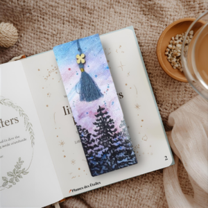 Marque-page sapins enchantés à l'aquarelle peints à la main avec pompons colorés. Papier 300g FSC, plastifié. Cadeau idéal pour lecteurs et amoureux de l'art. 🌲