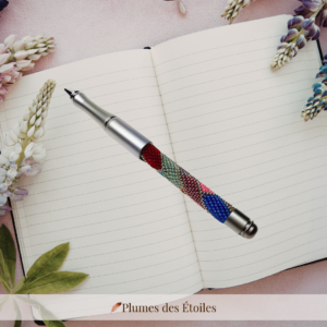 Stylo-bille artisanal Géométrie, pièce unique en acier inoxydable & perles Miyuki. Design sophistiqué. Déstockage limité.
